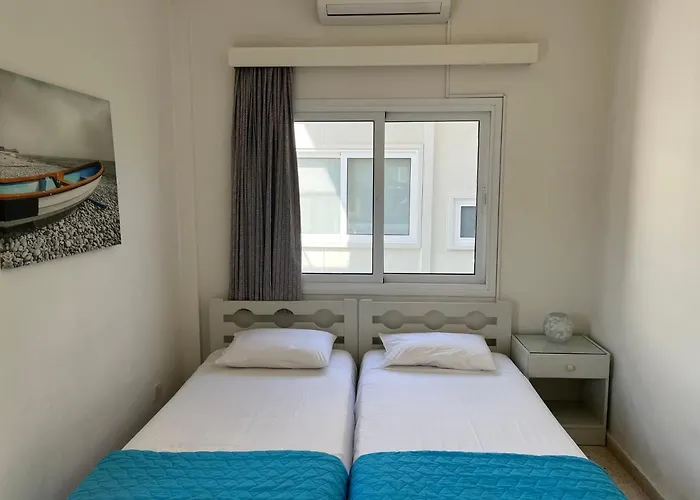 Apartment Themis Larnaka