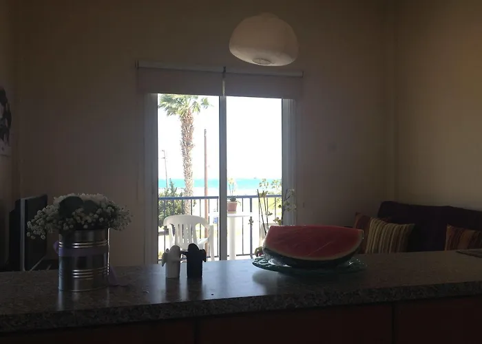 Apartment Themis Larnaka