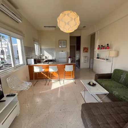 Apartment Themis