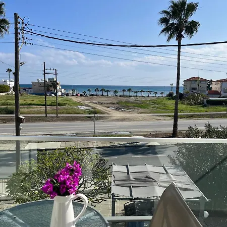 Apartment Themis Larnaca