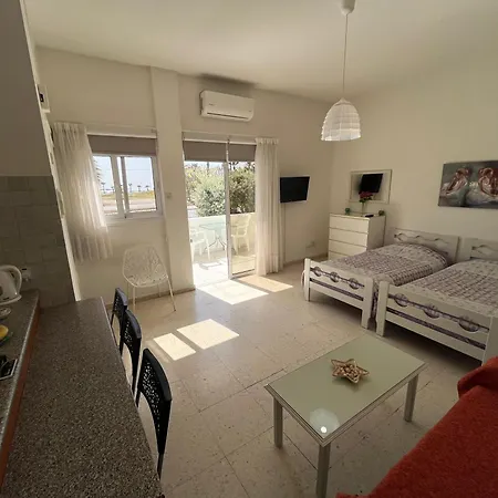 Apartment Themis
