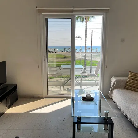 Apartment Themis Larnaca