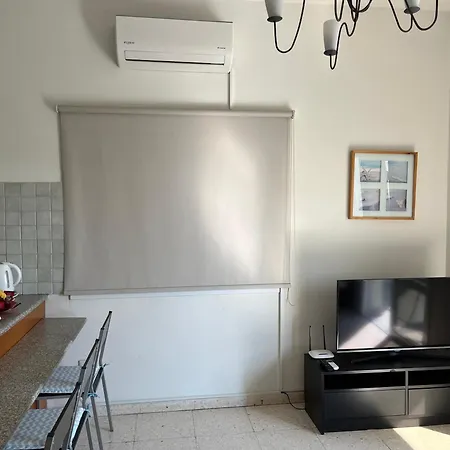 Apartment Themis Larnaca