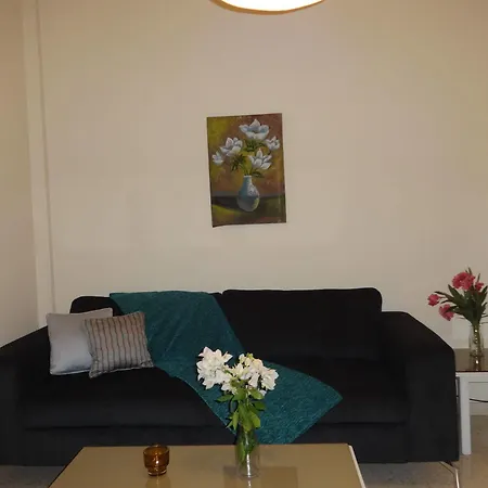 Themis Apartment *