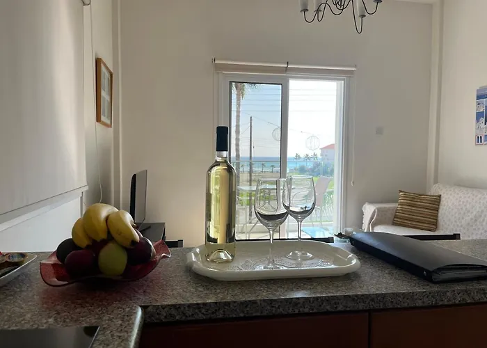 アパート Themis ラルナカ