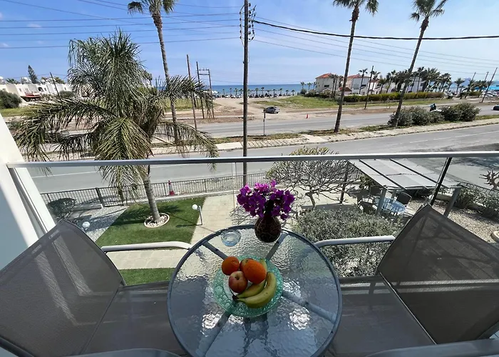 Themis Appartement *